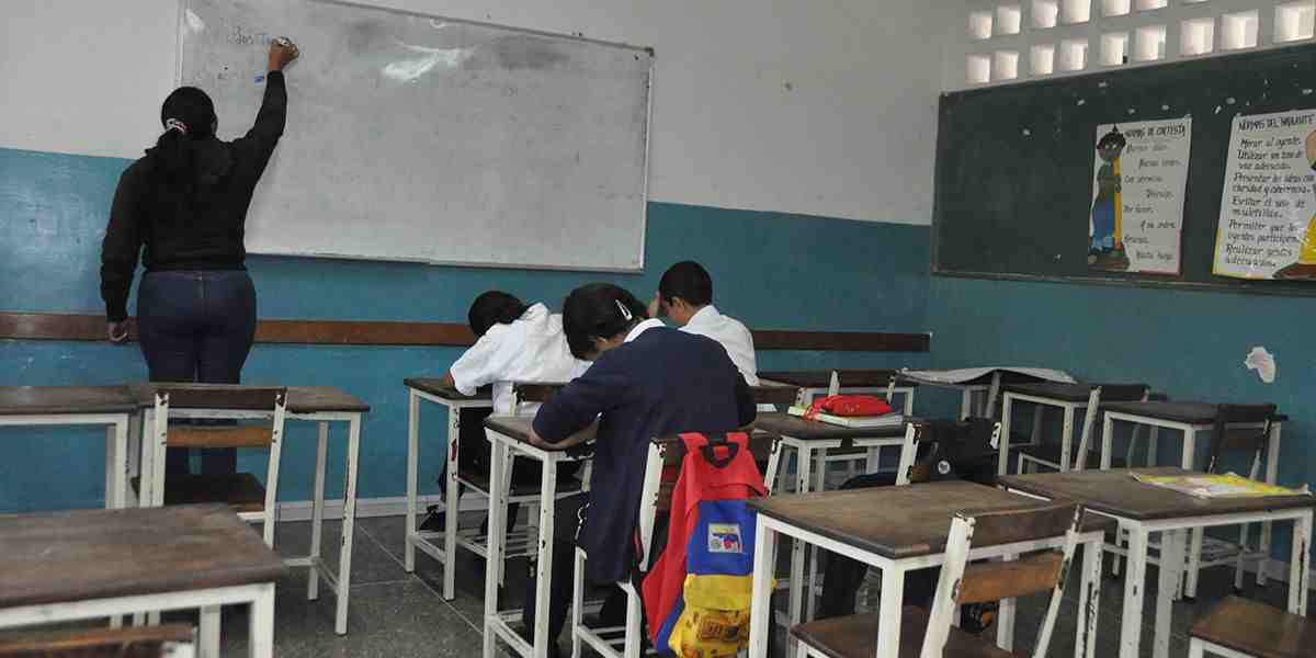 escuelas, triangulo, rojo